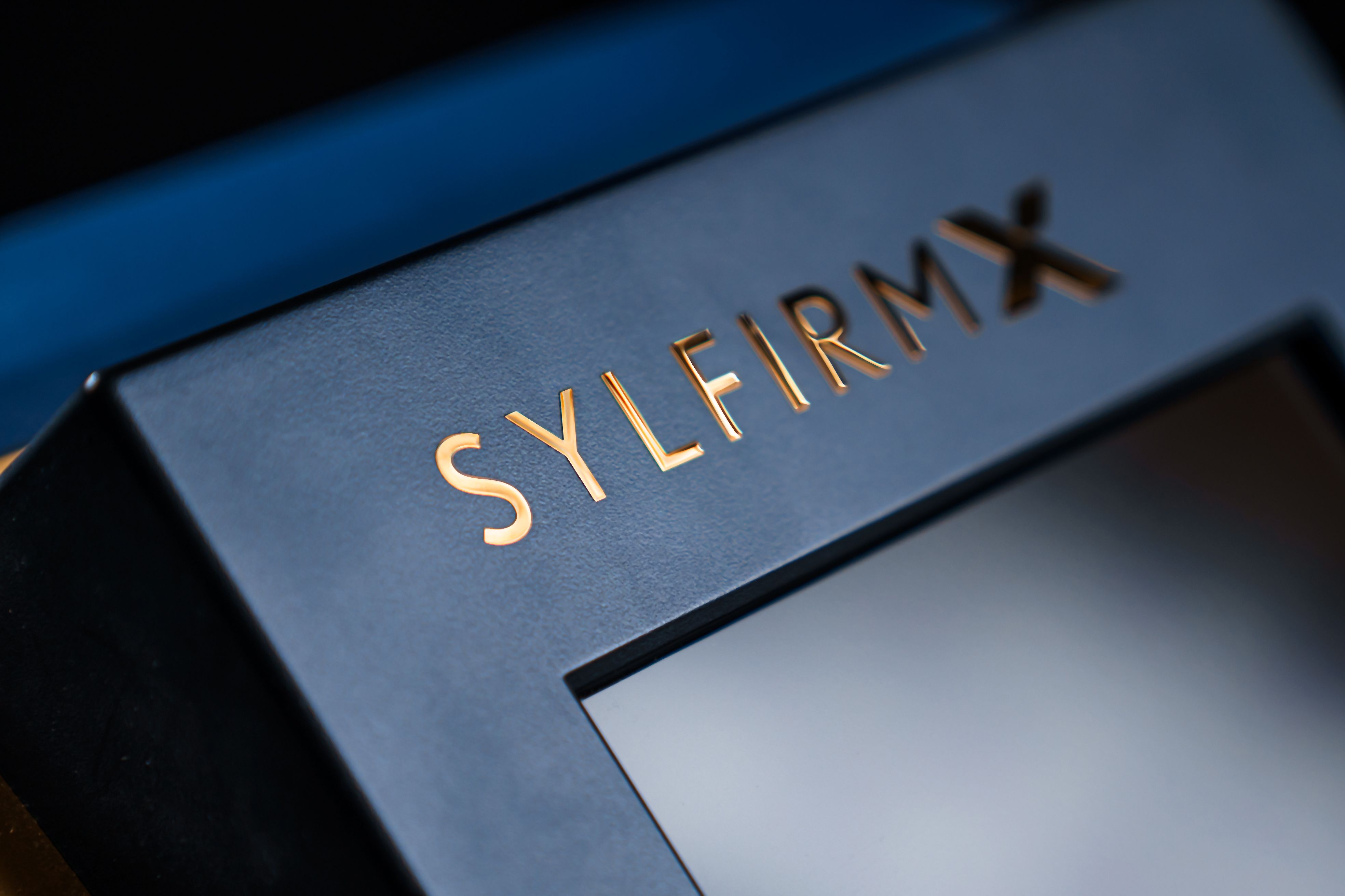 Инновационное расширение возможностей RF-технологий: Sylfirm X